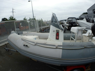bateau-zodiac-pro-open-550-moteur-mercury-100cv