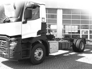 renault-trucks-t450-4x2-chassis-cabine