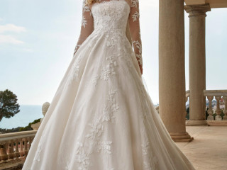 robe-de-mariee-pronovias-blanche-taille-38-avec-dentelle