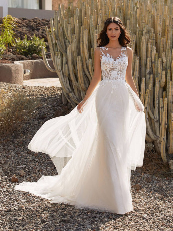 robe-de-mariee-pronovias-collection-2021-big-0
