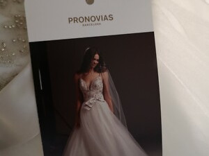 robe-de-mariee-pronovias-neuf-avec-etiquette