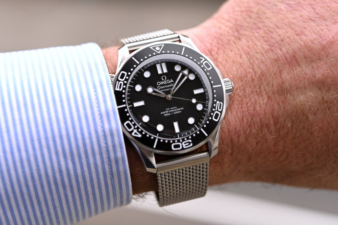 omega-seamaster-diver-300m-automatique-big-0