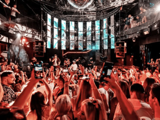 places-vip-pour-clubbing-soiree-privee-ibiza