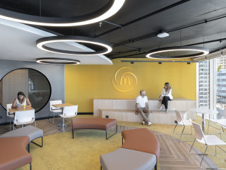 bureau-neuf-proche-station-mcdonalds-85m2