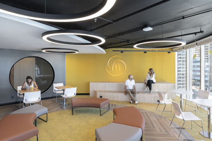 bureau-neuf-proche-station-mcdonalds-85m2-big-0