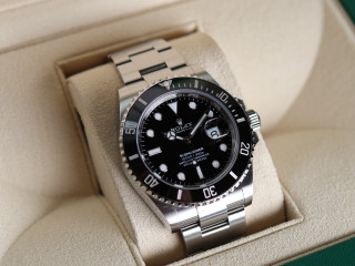 rolex-submariner-date-etat-neuf