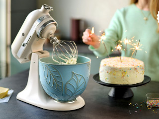 gateau-danniversaire-personnalise-moule-kitchenaid
