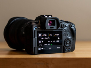 photographe-professionnel-canon-eos-r5-pour-shooting-mode