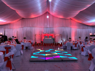 location-espace-evenementiel-salle-de-reception-equipee-bose-et-sony