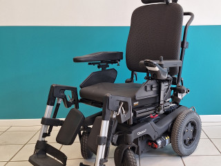 fauteuil-roulant-electrique-sunrise-medical-quickie