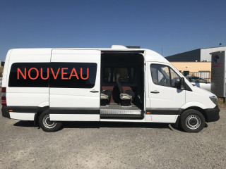 mercedes-benz-sprinter-minibus-2018-9-places