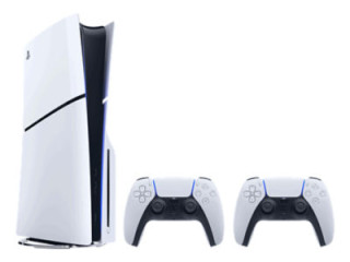 console-playstation-5-avec-2-manettes