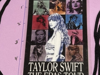 billet-vip-pour-le-concert-taylor-swift-acces-backstage