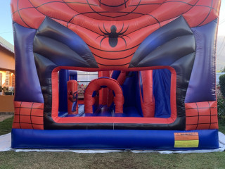 location-gonflable-spider-man-marvel-pour-anniversaire