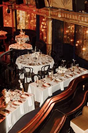 salle-de-reception-equipee-sony-et-bose-pour-evenements-big-0