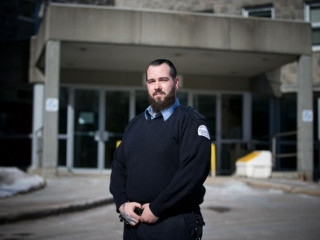 agent-de-securite-hopital-public