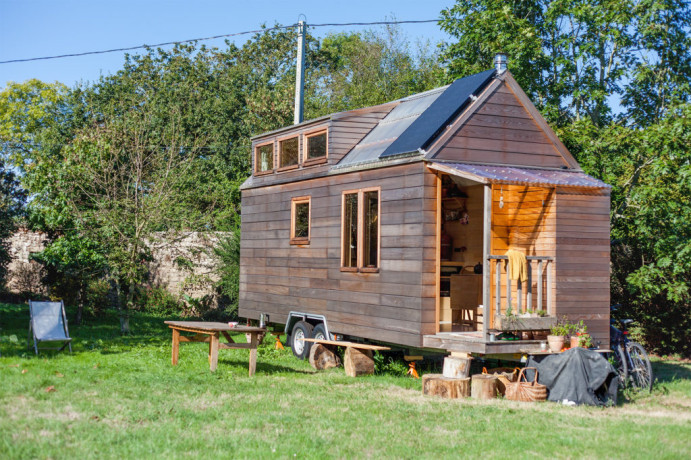 terrain-constructible-a-louer-ideal-pour-tiny-house-ou-mobile-home-big-0