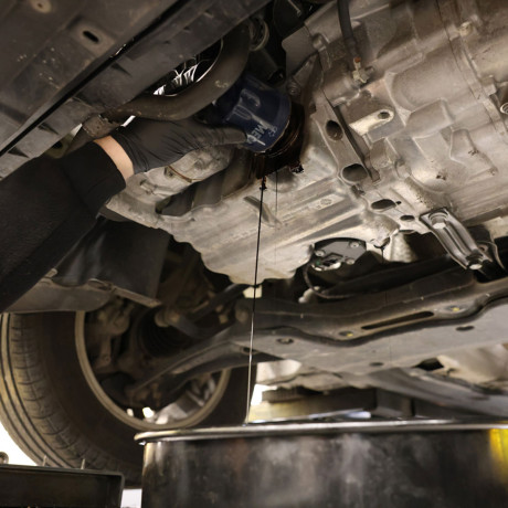 vidange-revision-complete-peugeot-208-big-0