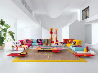 appartement-design-cuisine-equipee-bosch-et-canape-roche-bobois