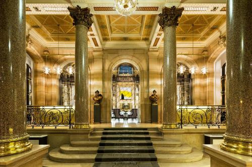 sejour-romantique-a-paris-hotel-hilton-opera-big-0