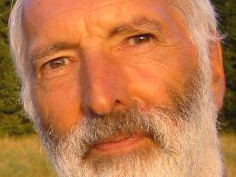 jaccuzzi-au-love-hotel-a-paris