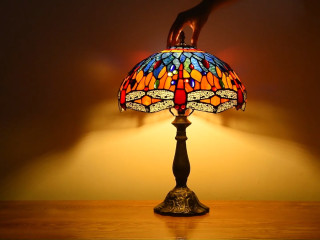 lampe-de-table-tiffany-style-dragonfly-maison-de-lart