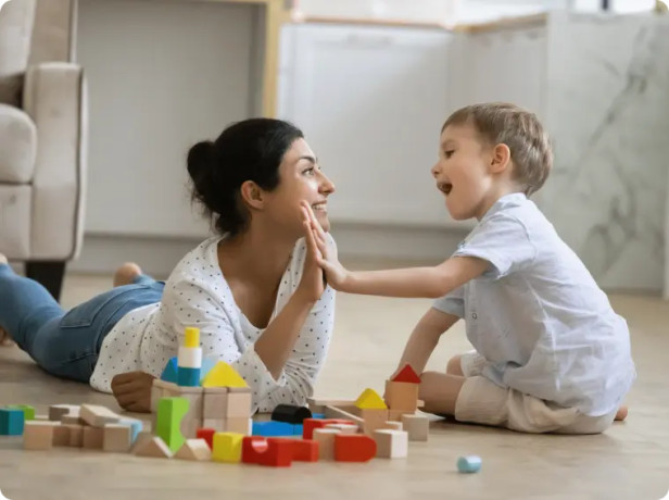 garde-denfants-a-domicile-experience-et-bienveillance-big-0