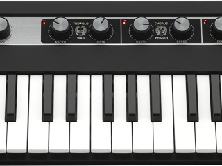synthetiseur-yamaha-reface-cp-piano-electrique-portable